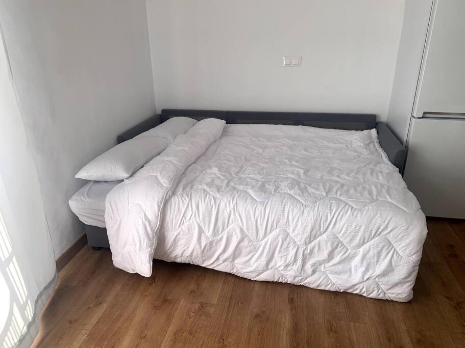 Precioso Apartamento, Luminoso, Equipado Торре-де-Бенагальбон Экстерьер фото